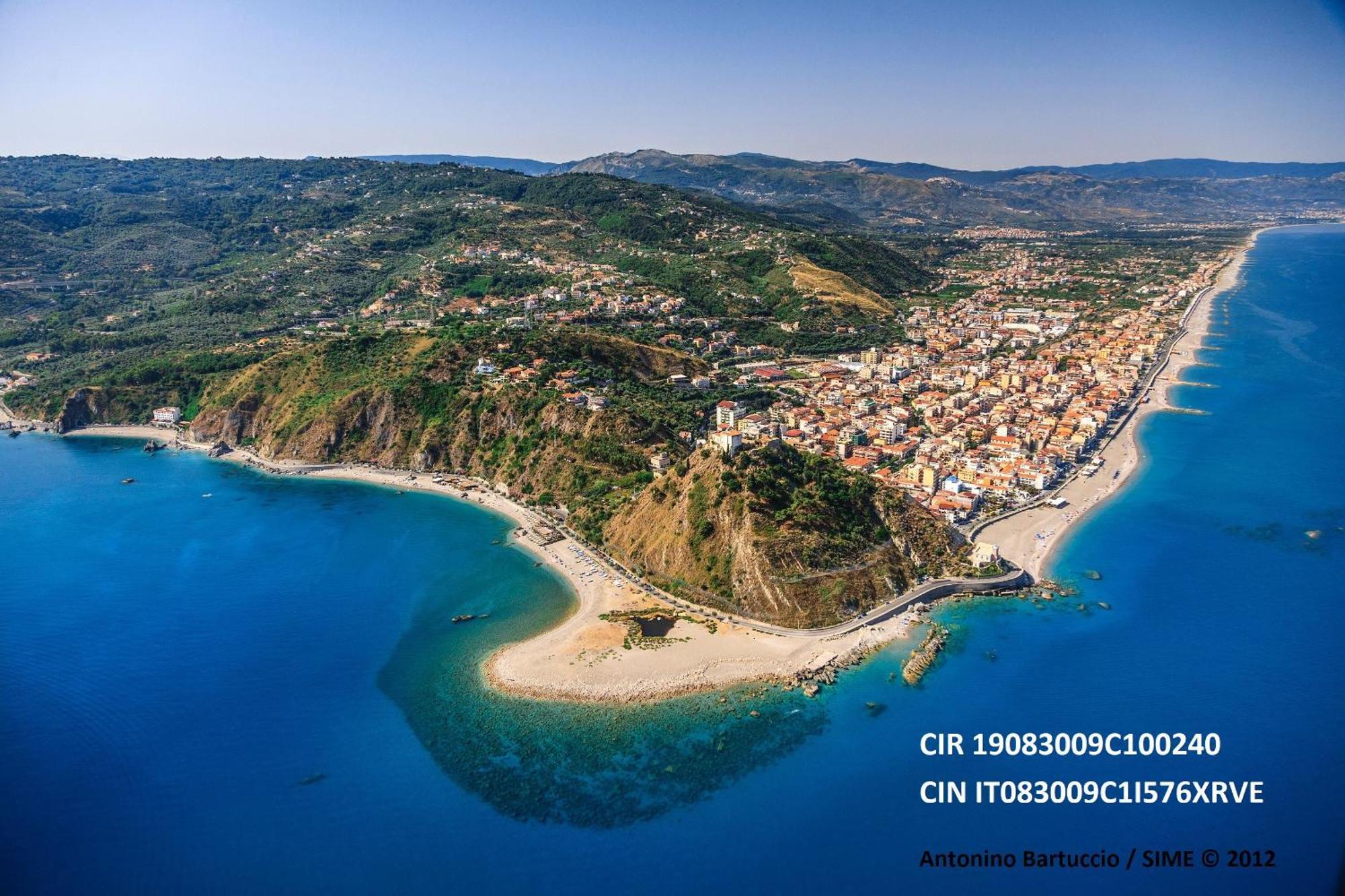 B&B Del Centro Capo dʼOrlando Kültér fotó
